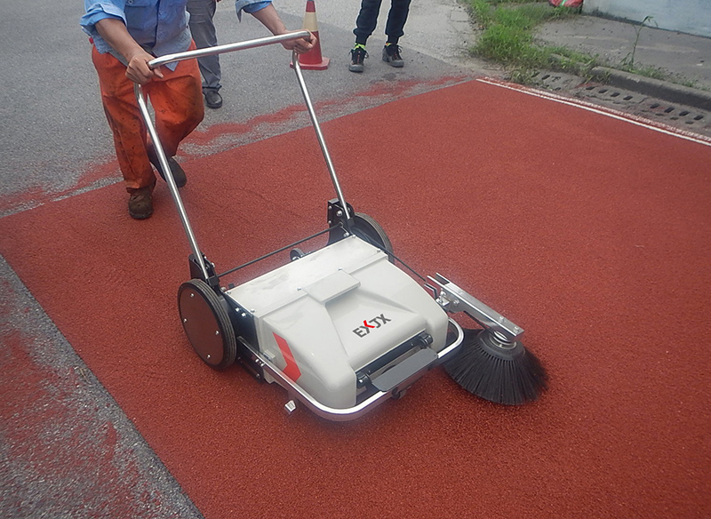 清掃車 上海 彩色路面